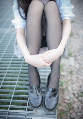 饥渴的少妇_在线电影免费观看