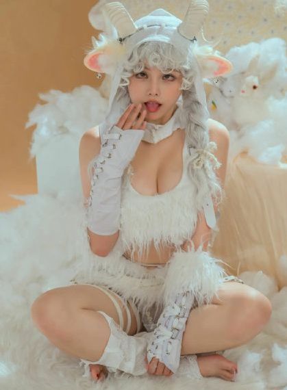 www乱岳妇熟com_高清版日韩电影在线