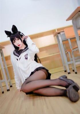裙子里面是野兽在线_720全集免费观看